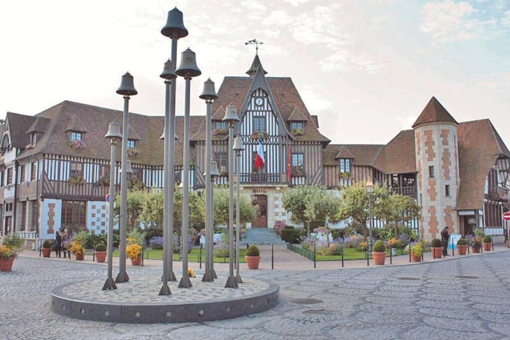 Le Cyrano, Deauville - App. T2 Proche De La Mer 외부 사진